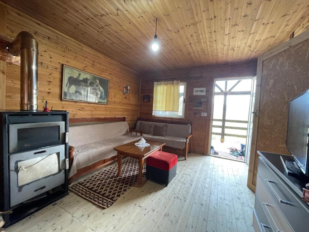Origjina Farm Villa Permet Exterior photo